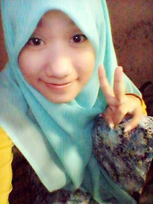 FitriShawwen's profile picture. 