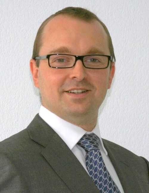 Belgian national, Spanish resident.
Father of 3 daughters.
Governance, Risk & Control professional. Information Security | Operational Resilience