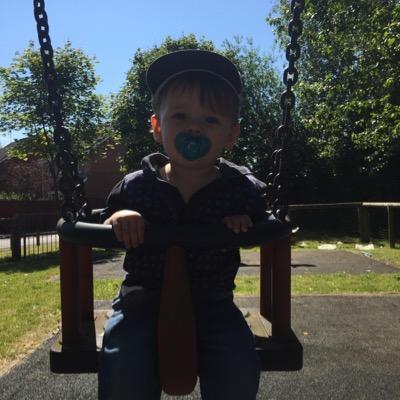 EBrundle's profile picture. 