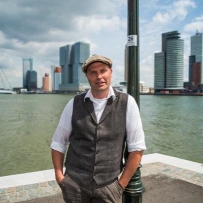 AroundTownNL's profile picture. 