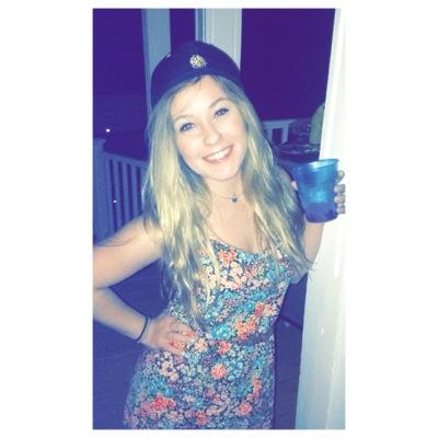 RavenLucas24's profile picture. I don't believe our lives are simple. I dont believe they're short, this is interlude.         
#TowsonUniversity #PursuitOfHappiness