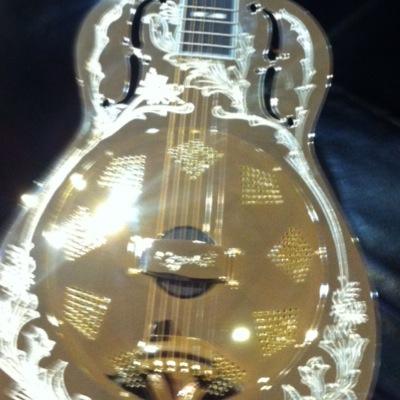 Cloud Whisperer. Guitar twanger. Everton supporter. All opinions my own (or stolen from only the best sources).