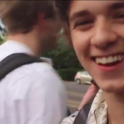 Sarianalgerie's profile picture. bitch