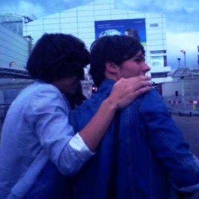 TheLarryCage's profile picture. If someone believed me, they would be as in love with you as I am