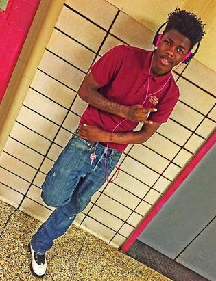 cherryhillclyde's profile picture. Fuck these bitches jus follow me #single where bae tell her I'm lookn for her wiff a nd shout me out
BESTFRIEND HERE  @smiley_dior