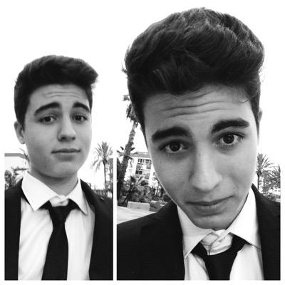 adamandaloussi's profile picture. Las palabras viajan por el mundo * pero se escucha a cierta distancia. 
-

http://t.co/P0kmdkDKne