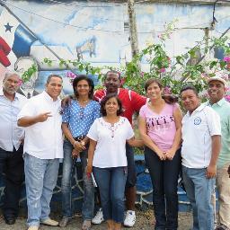 Somos Egresado de 1985 de la escuela Artes y Oficios Melchor Lasso de la Vega. 
Correo: ayo_1985@outlook.com
Instagram @promo1985AYO
Whatssap  66293029