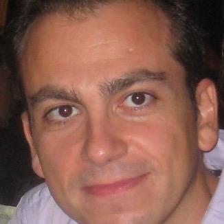 Arquitecto. Reinventándome, aprendiendo y haciendo de todo. 