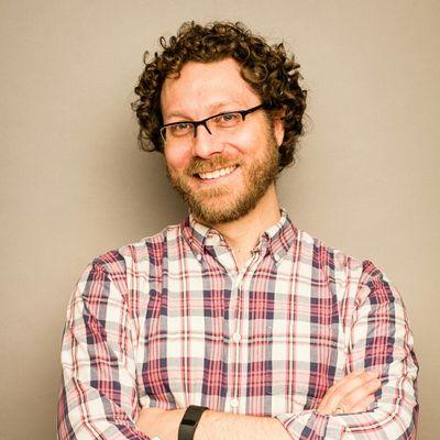 Husband. Dada. Software Engineer. Elixir convert. NΨ. Vegetarian. London Knights/Toronto Blue Jays super fan. Kingston transplant. Twitter lurker.