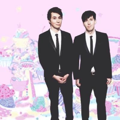 brad kavanagh fanpage~two girls named sophia and ally~'frobisher gusto de gatitios y los acro iris'~WE PRETTY MUCH DIED ON 3-3-14 AT 5:30 AHHH