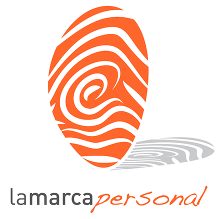 Desarrollo y gestión de #MarcaPersonal para profesionales. 
Formación y gestión del #PersonalBranding para empresas.