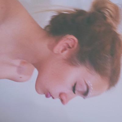 elena_bv97's profile picture. The less you reveal, the more people wonder