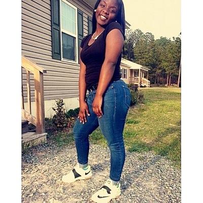 Tyzheeyaa's profile picture. sc: ty.zheeya