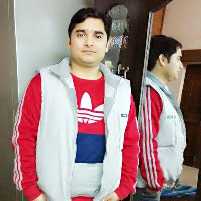 NitinRgct's profile picture. 