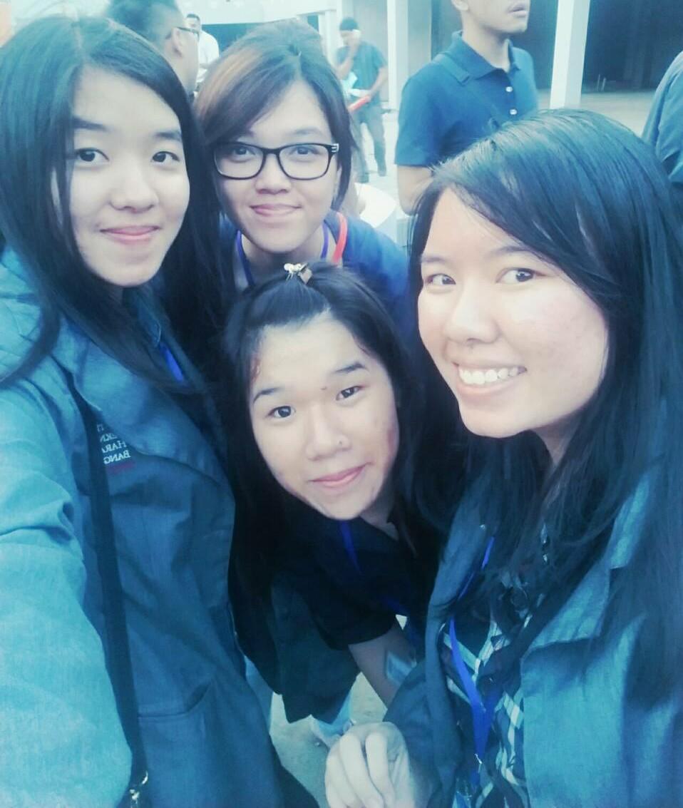 syolairawan's profile picture. If you feel like you're 'drowning' in Iife's situations, don't worry. Your Lifeguard walks on water :)