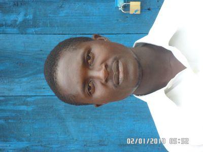 tecina20925696's profile picture. chomeur