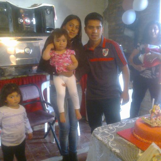 pilar_lachina_'s profile picture. 