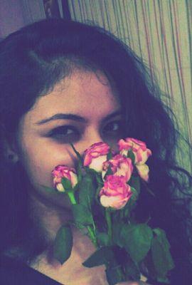 Rakhee_Khanna's profile picture. Flight Attendent at JetAirways. 

Serendipity Is Life. 
Be A Wildflower.