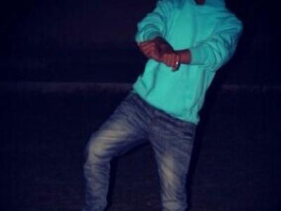 introspective_z's profile picture. nisamdvoljno pznat za ovo sranje