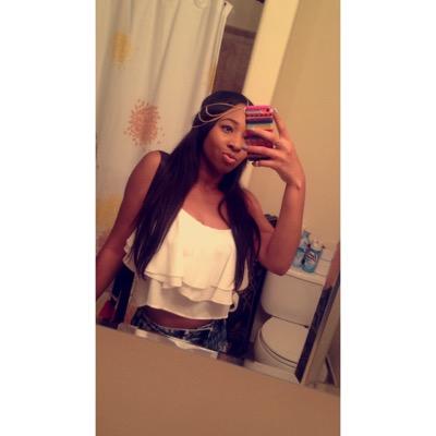 Keep your circle small ✨