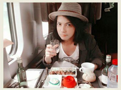 VAMPS ラルクファンでハイオタです(/-\*)ゲームマンガコスプレも好きです。よろしくお願いします(^_^)/