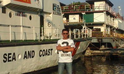 yopitfq09's profile picture. 