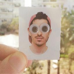 Shvuzi's profile picture. Visual Communication student \\ UX-UI design \\ Digital marketing \\ Music, video games and coffee addict.