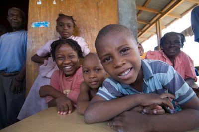 Working to fight hunger,drug abuse,teenage pregnancy and improve the lives of Women,boys and girls in #Africa. projectmerciful@gmail.com