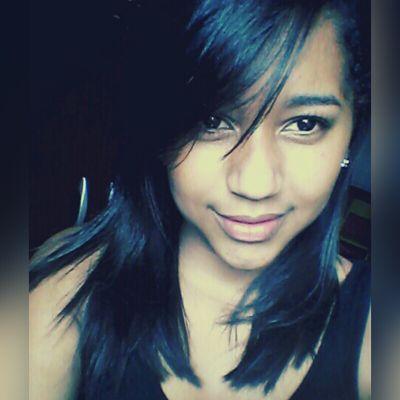 Sou uma pessoa que gosto de criar amizades,Amo Deus Confio Muito Nele Tenho Fé Amo De Mas minha familia, meus amigos e Amo O Luan Santana T bm ...