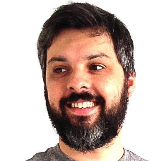 Designer, Illustrator and problem seeker. Tweets in Portuguese-BR and in (bad) English