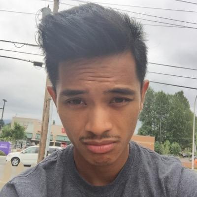 rexyTAN's profile picture. UWhuskies alumni, Tennis and Roger Federer.