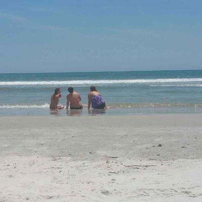 aye_einSTiNE's profile picture. 