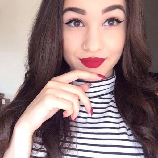 18yo. Paris. Va voir @SupremeFelix si tu veux des followers au lieu de me demander comment j'ai fait ✌️