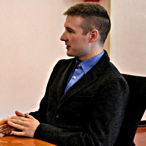 AndreaFerletic's profile picture. Laureato in Storia, presidente del Gruppo storico culturale  I Grigioverdi del Carso. Insegnante di pattinaggio artistico.