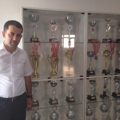 3m4wnAWKC8mom9L's profile picture. 