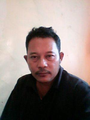 helling_heru's profile picture. Love is not to enhance the human,but to complement each other and undergo an obligation from Allah.