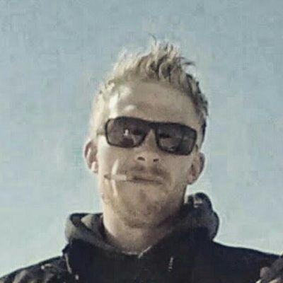 xwhiteknuckle22's profile picture. Failure isn't fatal, success isn't final; the only thing that matters is ones ability to move on. - author unknown