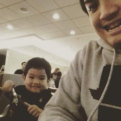 eeeronkreg's profile picture. Gamer | Handsome | Very Handsome | Super Handsome | IRABIT