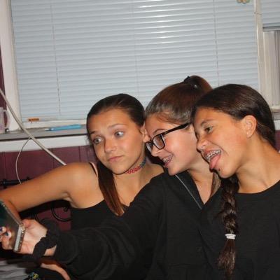 alexadietrich19's profile picture. xoxo