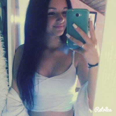 madallena_s2's profile picture. Like A Queen