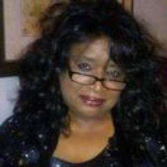 Flori Roberts Independent Beauty Consultant, Air Force Veteran, Executive Administrative Assistant