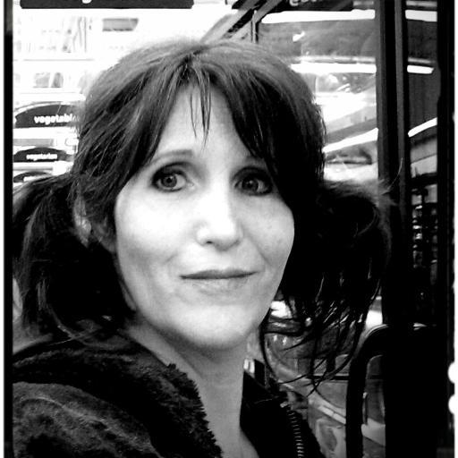 Lost Hollywood chick/paralegal seeking out survivors of the music holocaust. Native Angelino now in Virginia. Musician, writer, free-thinker, Libertarian.