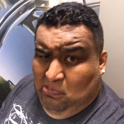 Join me in my weight loss journey. Hoping to give inspiration to others and I know I will be inspired by many. Starting weight is 470 lbs. Let us begin...