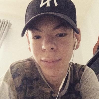 Add SoudReal on ps3 if you wan't to play clan war send me a message and add me on Xbox one GroundSoud!