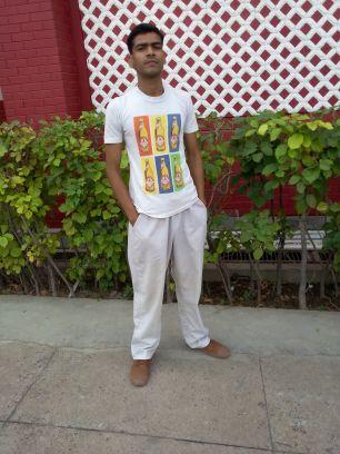 8ac5cf6b0f7e4f2's profile picture. 