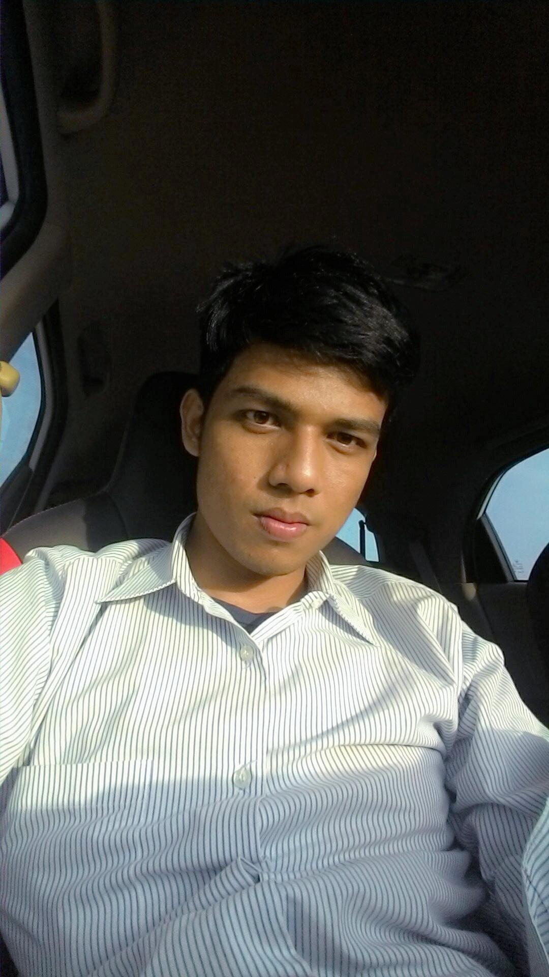 ryesurya's profile picture. 