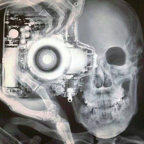 lenswork_photo's profile picture. Photographer Andy Zakeli http://t.co/unQRAGYzkA 
PHOTO & VIDEO