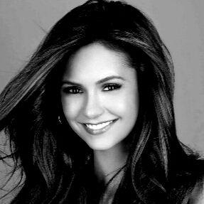 AmaraRpgVd's profile picture. Amara est la plus vieille ancêtre des Doubles Petrova | Silas❤ |