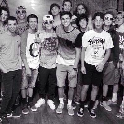 #lynchcrew 1/12 magcon brent rivera tristion 1kmoon edwin 1d magcon o2l grant jacob dylan taylor matt carter 5sos bren daniel justin #TeamHypedFamily 5quad s&c