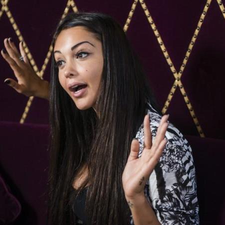 antunestony31's profile picture. Nabilla lover